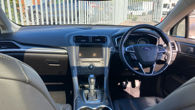 Ford Mondeo 2.0 EcoBoost Titanium 5dr Auto Petrol Estate